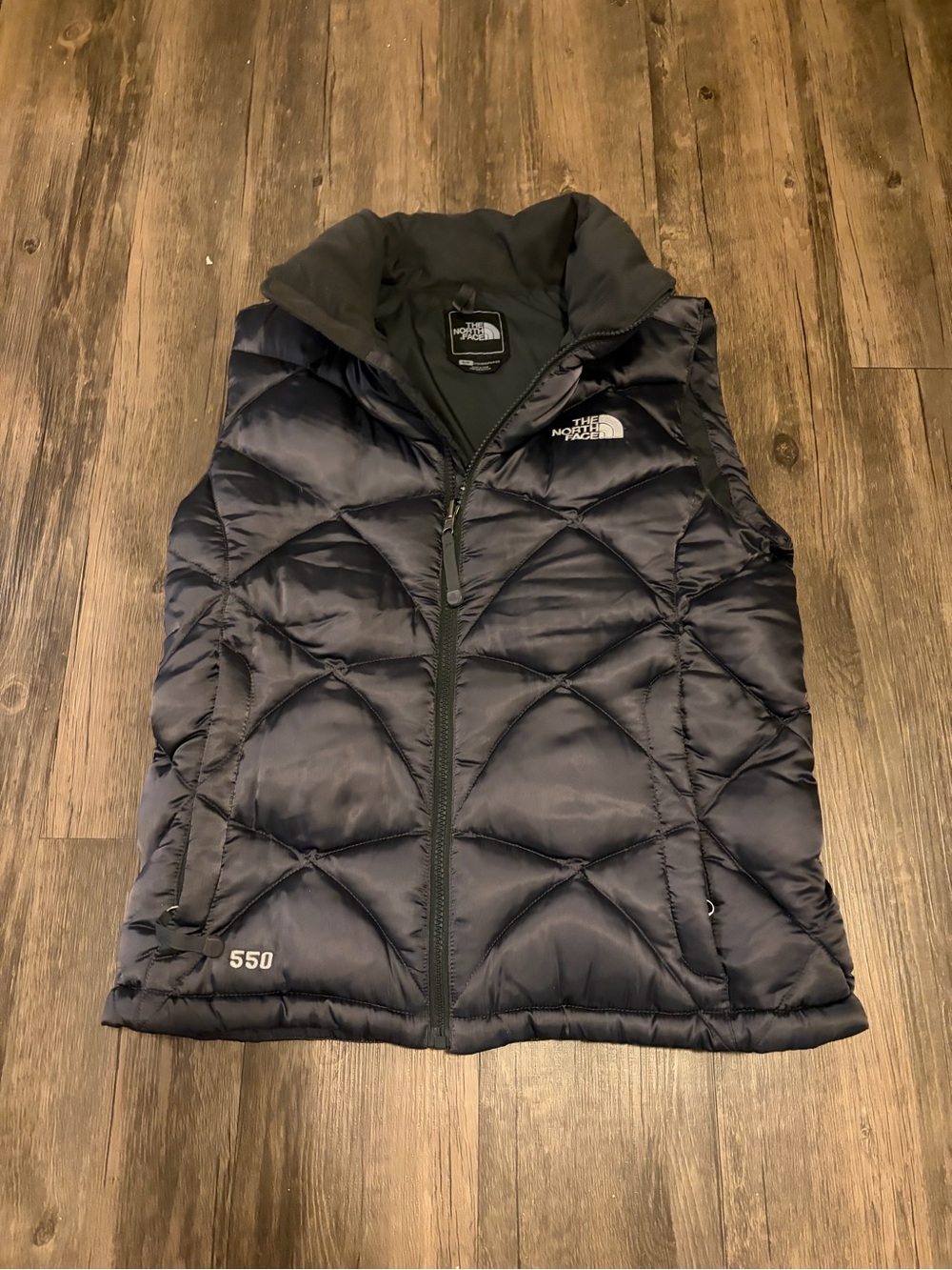 The North Face Black 550 Puffer Vest Women’s Small